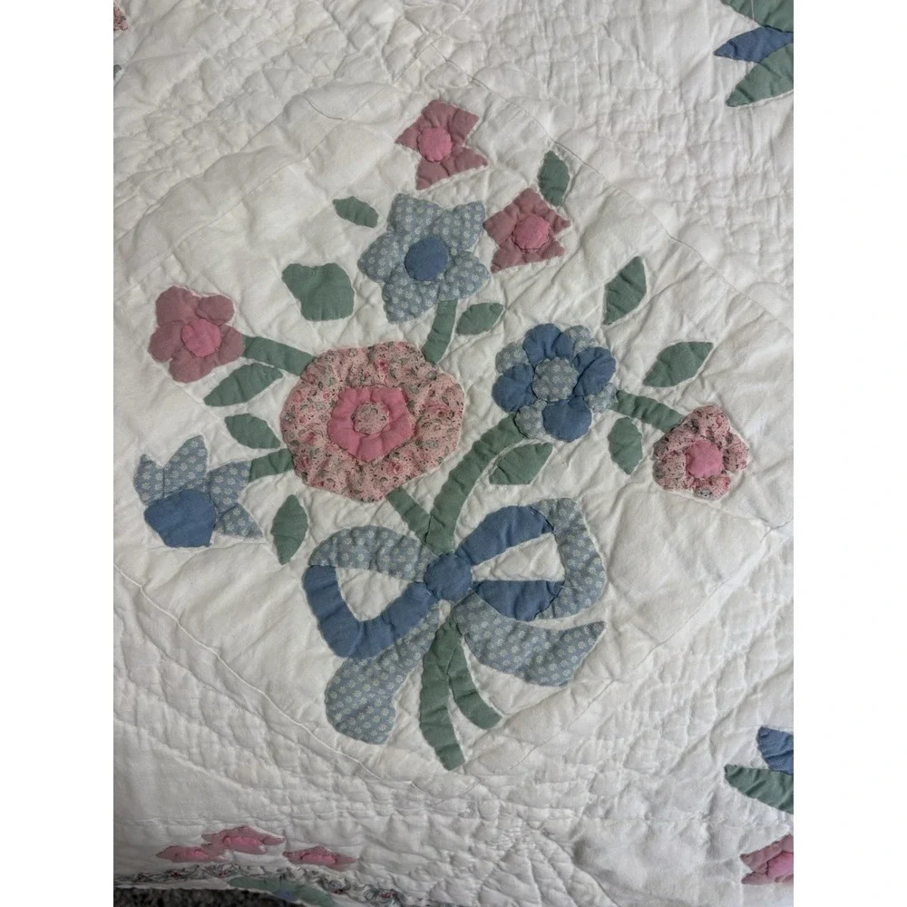 Vintage‎ Arch Cotton Handmade Appliqued Floral Quilt Pastel Colors Twin Cottage